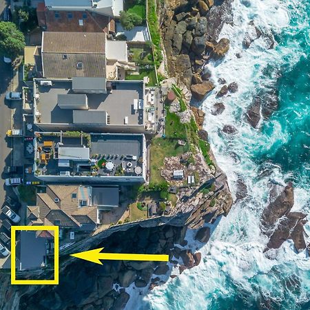 Upscale Cliffside Studio With Ocean Views North Bondi Sydney Luaran gambar